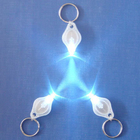 شخصية مخصصة PVC الهدايا، معدن أبيض مصباح يدوي وسلاسل المفاتيح، مصغرة بقيادة سلسلة المفاتيح