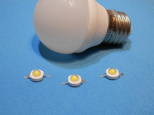 620nm - 620nm - 630nm - 660nm اللون الأحمر 1W الطاقة العالية بقيادة الثنائي 60-70LM مضيئة