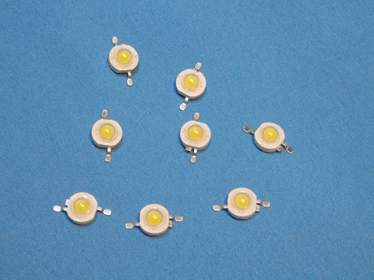620nm - 620nm - 630nm - 660nm اللون الأحمر 1W الطاقة العالية بقيادة الثنائي 60-70LM مضيئة