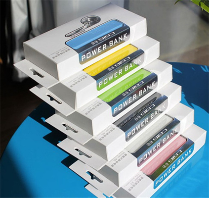 بطارية 2200mAh البسيطة الهاتف الخليوي المفاتيح البنوك والكهرباء لباد / MP3 / MP4